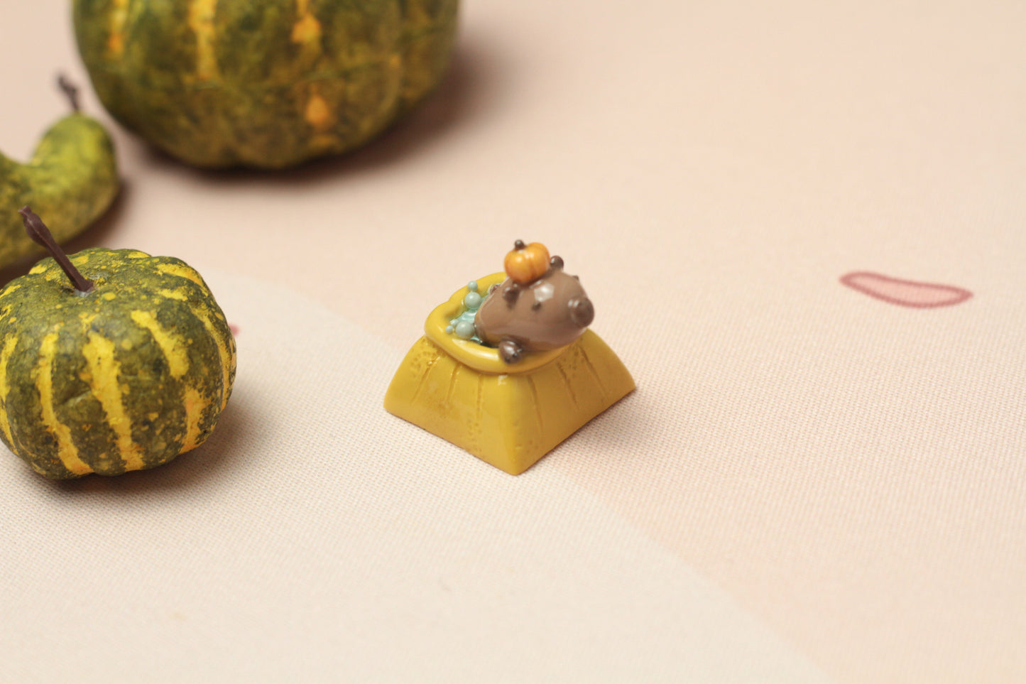 CABBY (CAPYBARA) PUMPKIN KEYCAP