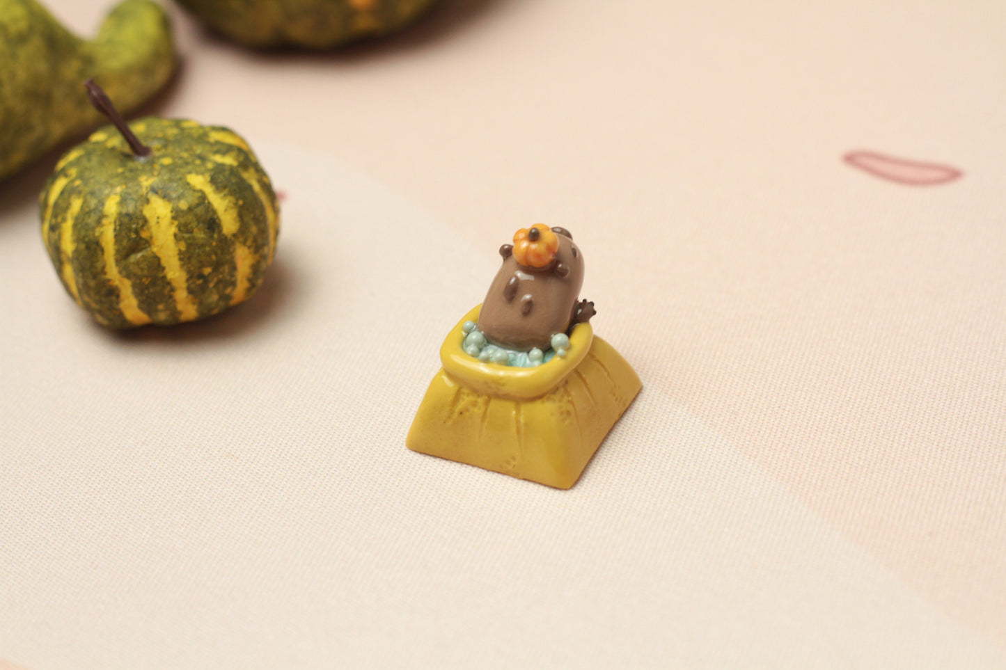 CABBY (CAPYBARA) PUMPKIN KEYCAP