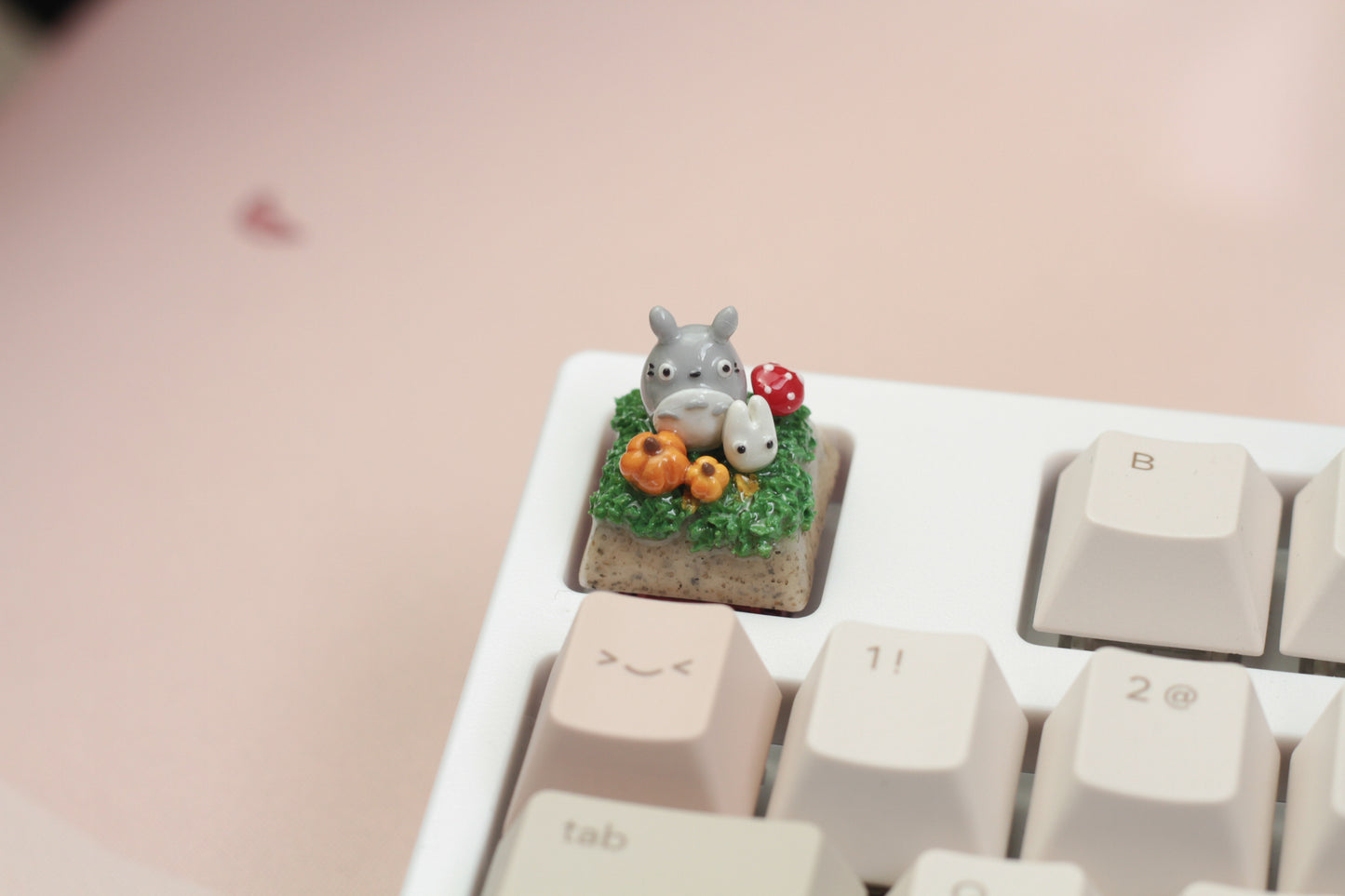 AUTUMN TOTORO KEYCAP