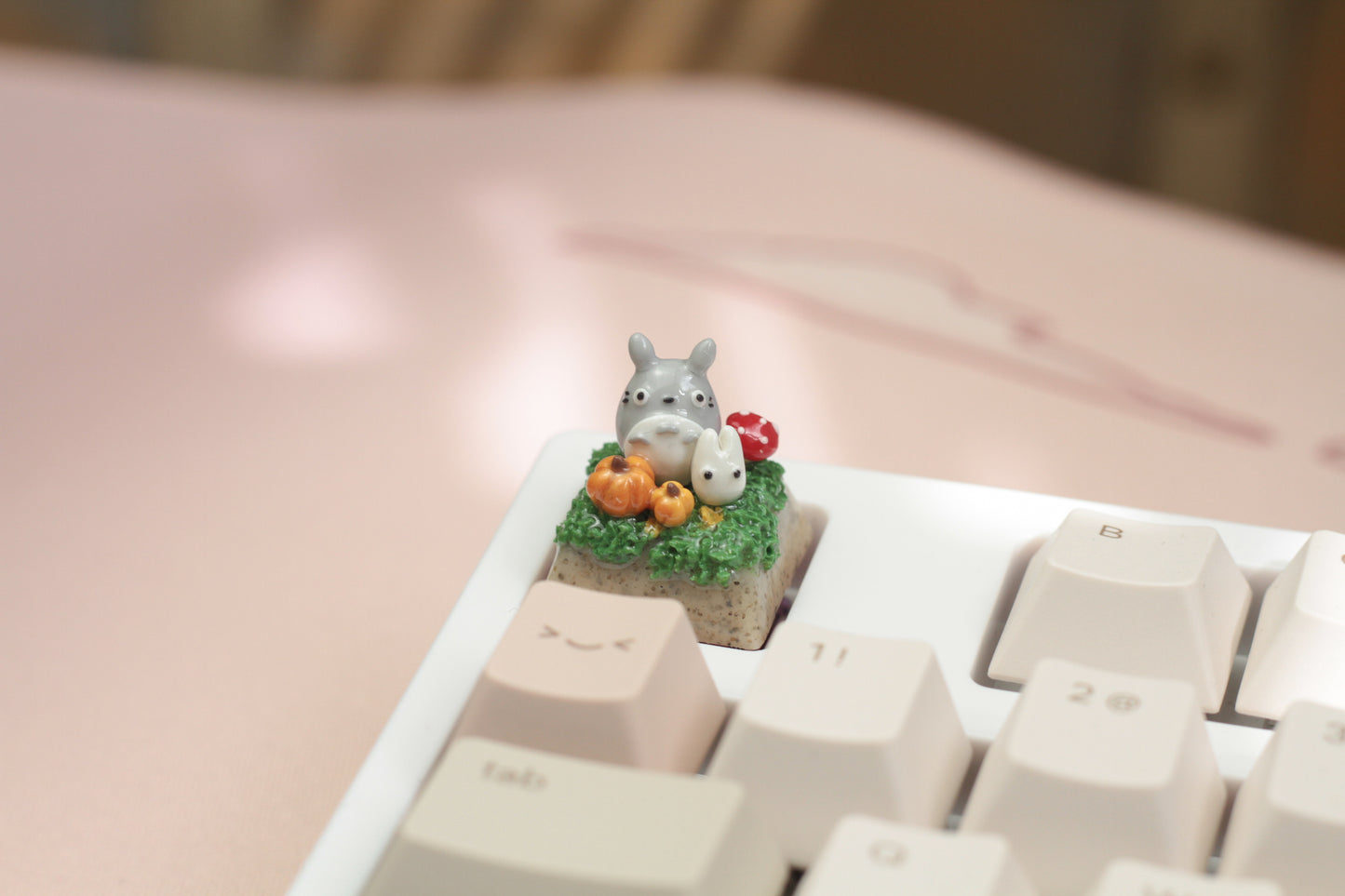 AUTUMN TOTORO KEYCAP