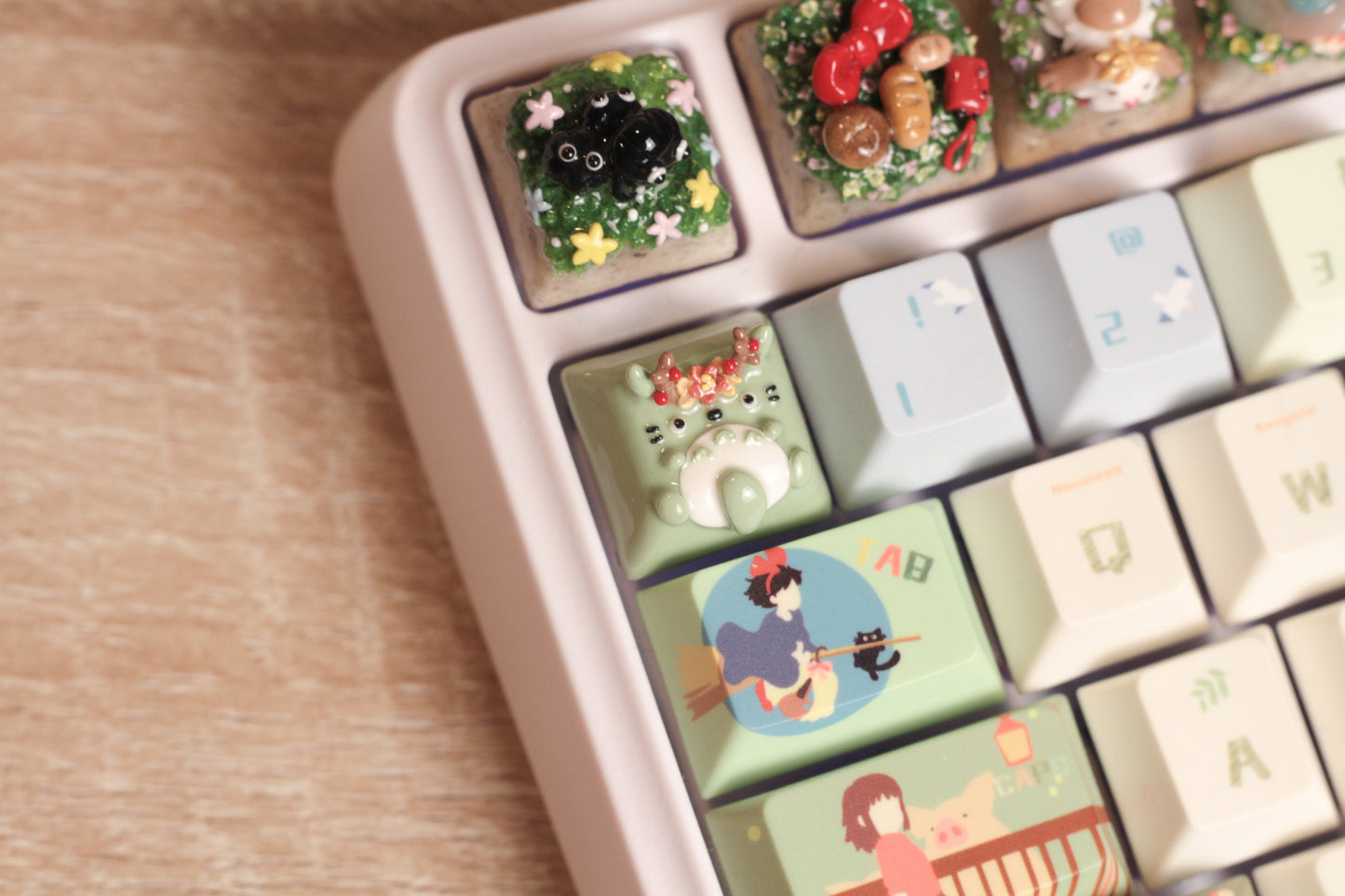 FLOWER CROWN TOTORO KEYCAP