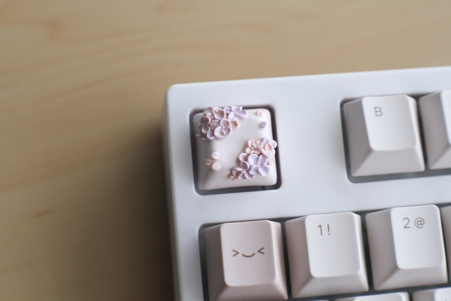 SPRING HYDRANGEA FLOWER KEYCAP