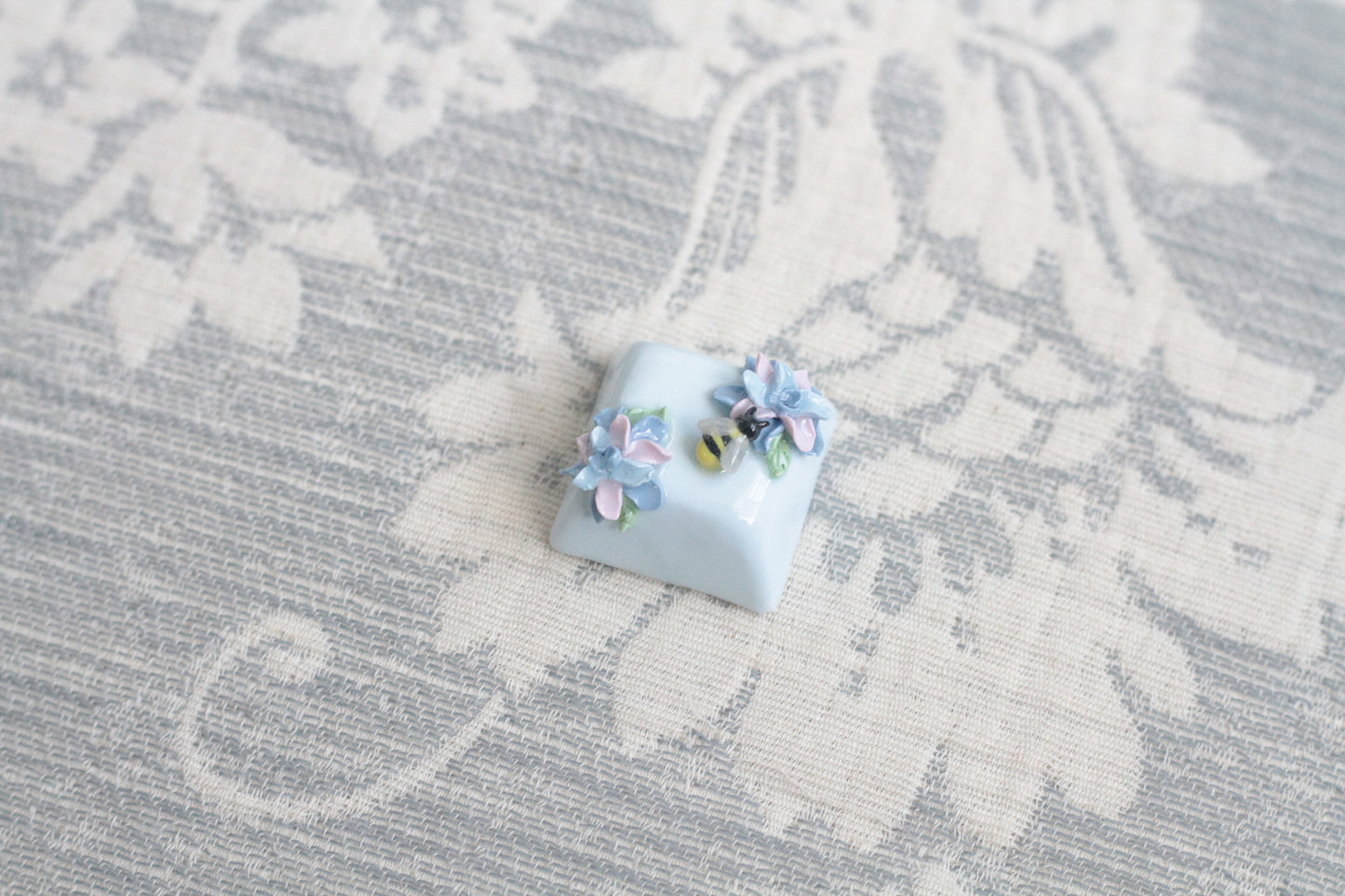 BRIDGERTON SERIES KEYCAP